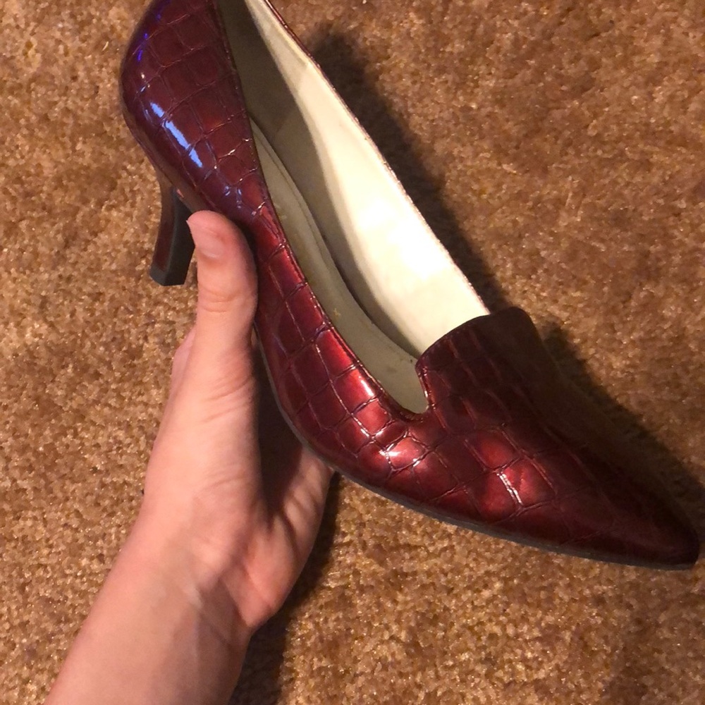 Annie klein iflex heels